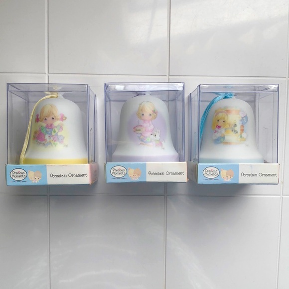 Precious Moments Set of 3 
Porcelain Ornaments
New in Original boxes - Picture 1 of 9